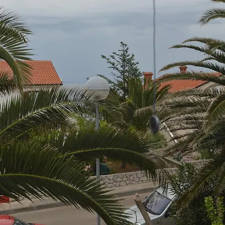 Apartment With Garden - Ana 1 Mali Losinj
