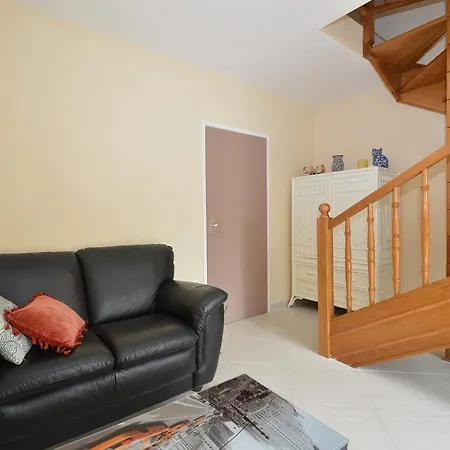 With Garden - Ana 1 Apartment Mali Losinj