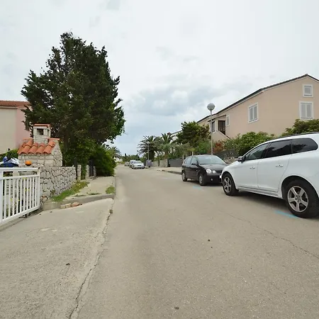 Appartamento With Garden - Ana 1