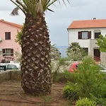 With Garden - Ana 1 Appartement